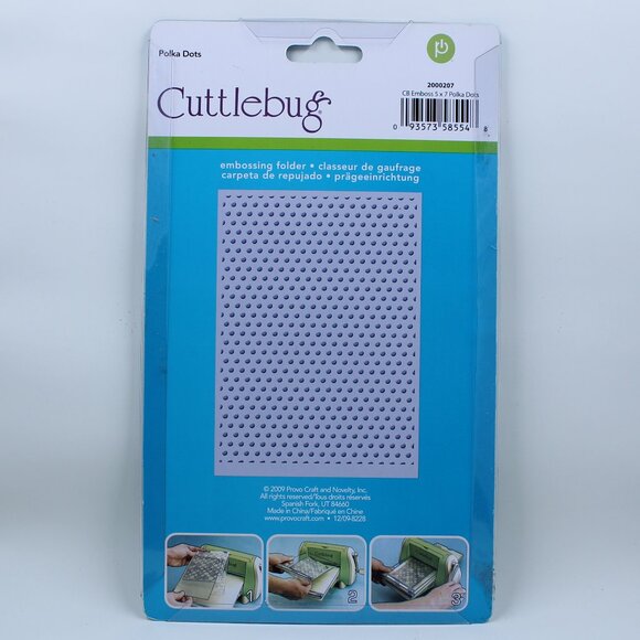 Cuttlebug 5 x 7 Polka Dots Embossing Folder - Picture 2 of 6